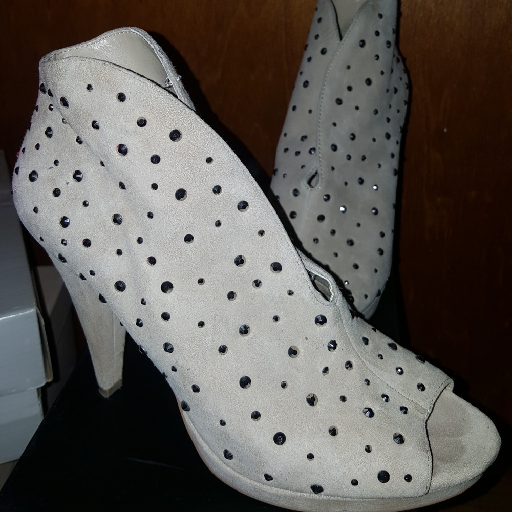 Peeptoe studded bootie heel with front slit